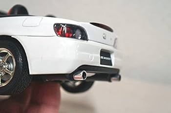 オートアート　S2000 Amazon | オートアート ミニカー S2000 1/18 ミニカー 白 右